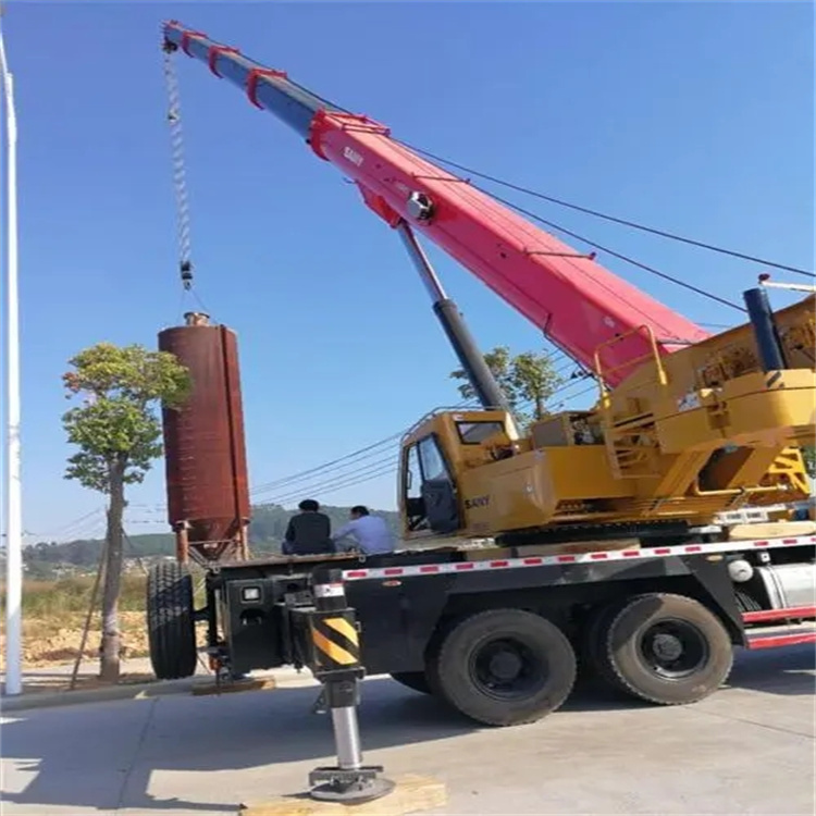 总口管理区80吨吊车出租多少钱