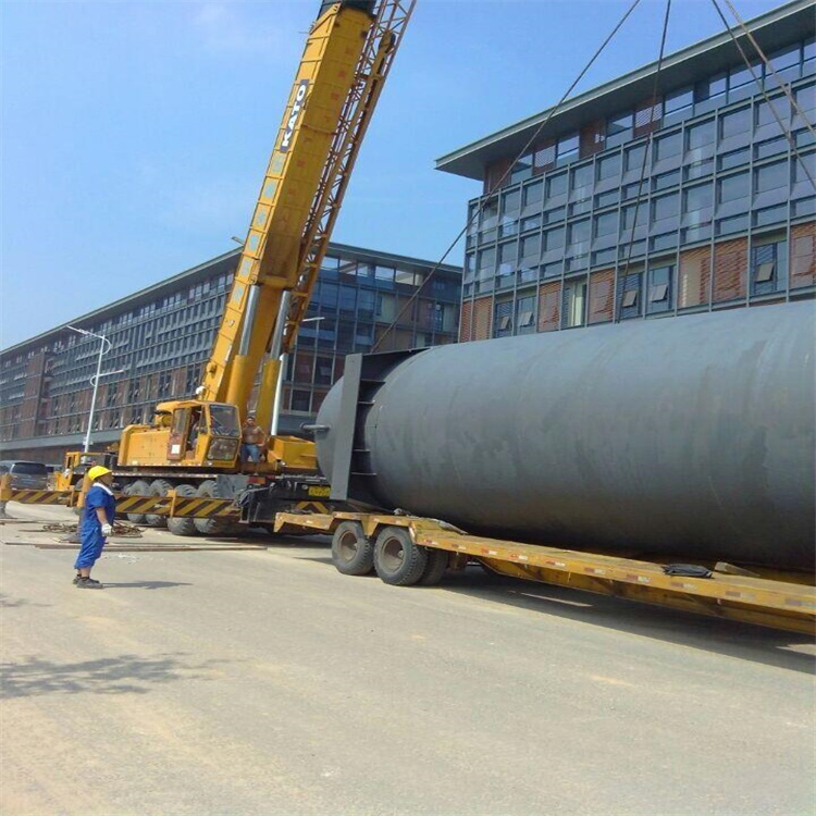 总口管理区大型吊装作业